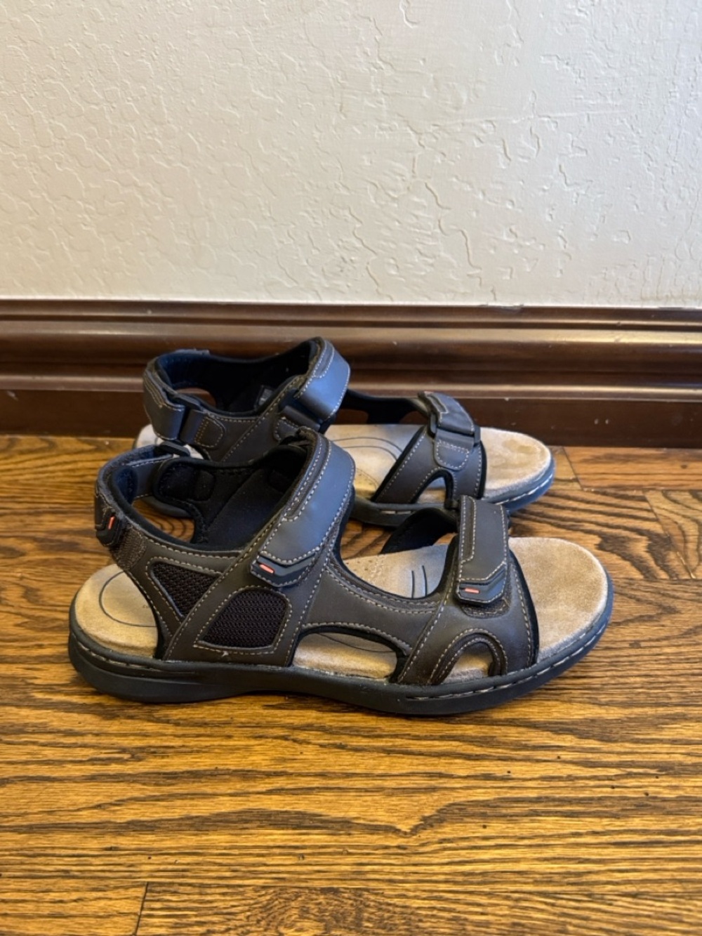 Croft & Barrow Ortholite Sport Sandals Memory Foam Insole Adjustable Strap 10